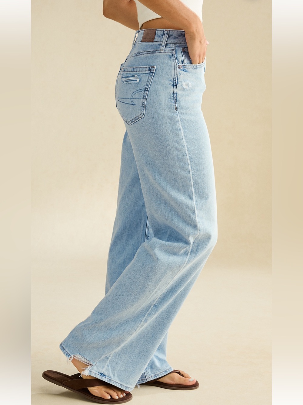 American Eagle - Picture 5 of 13